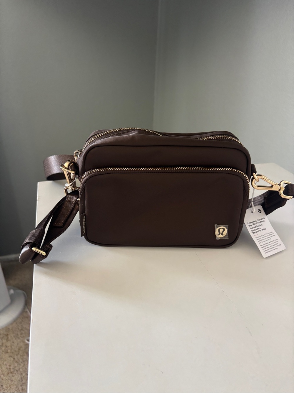 lululemon Everywhere Crossbody Bag 2L